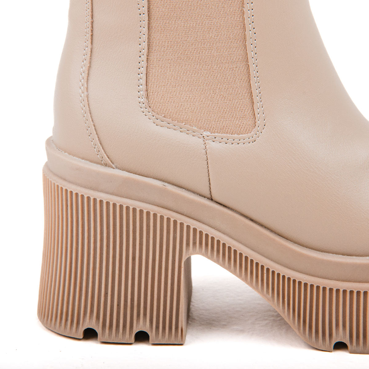 Botines Nude Atala