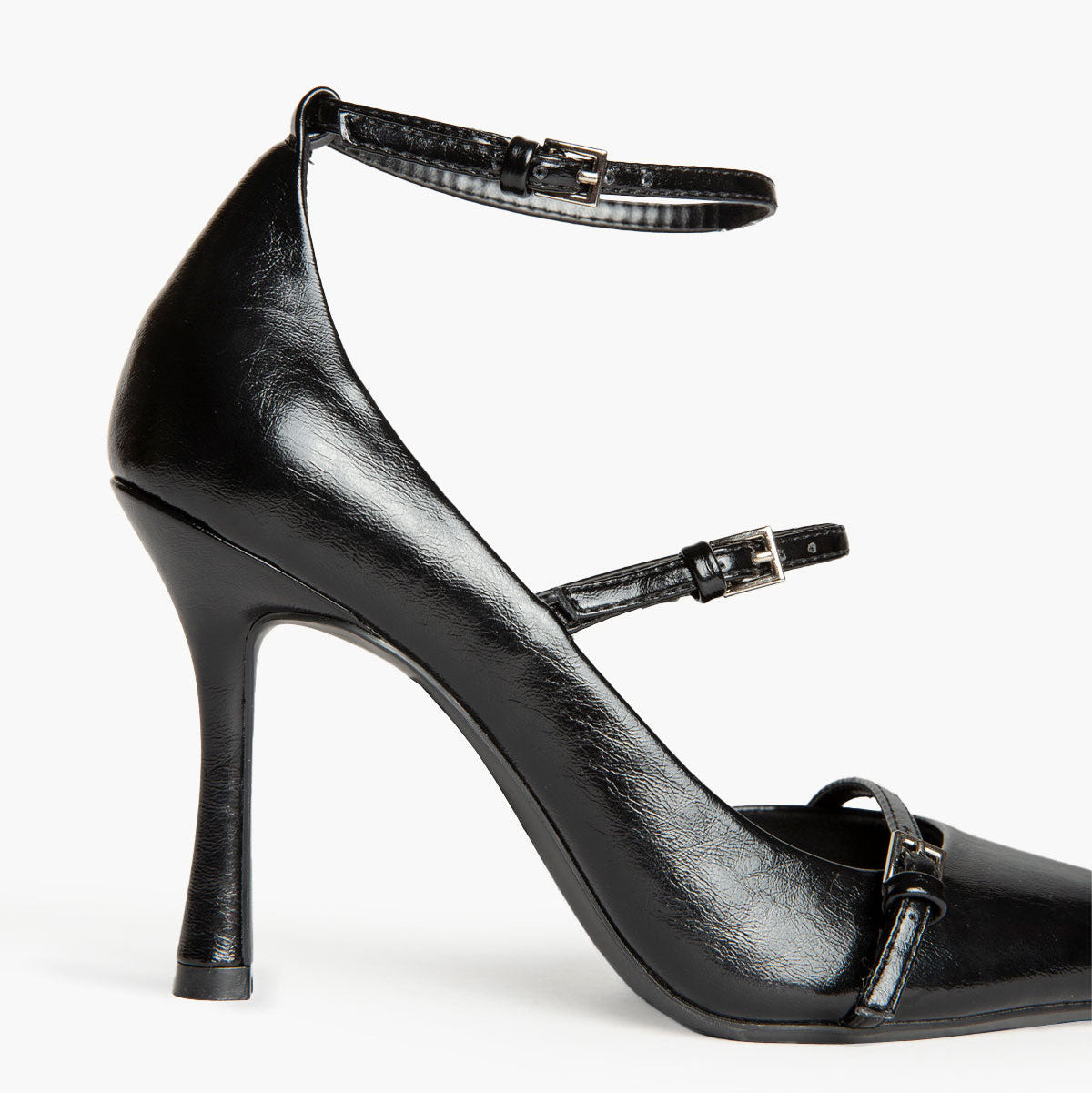 Zapatillas Negras M4700